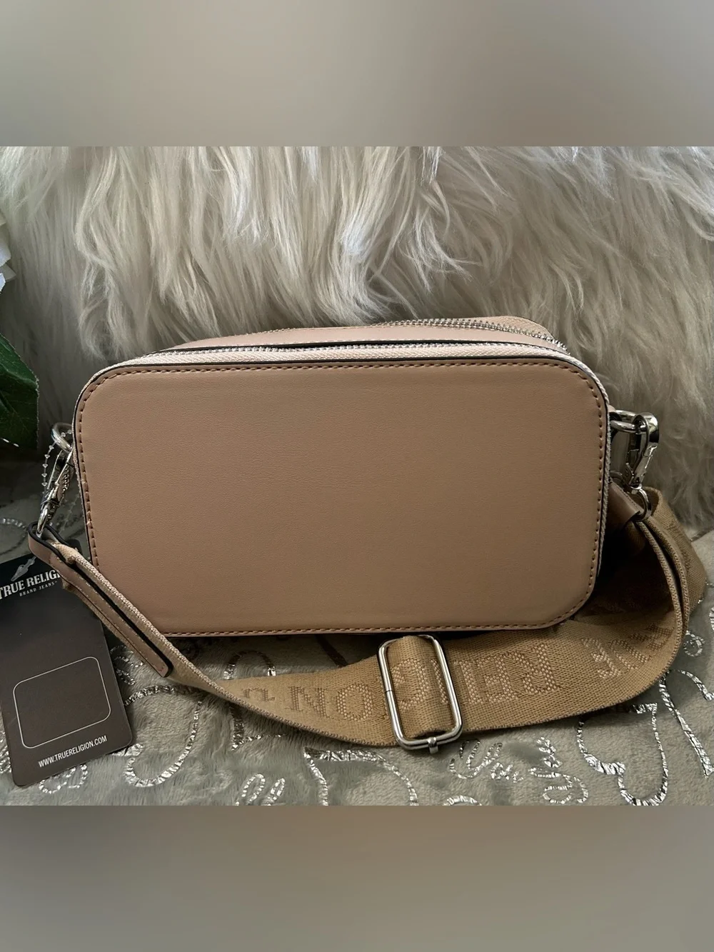 NWT True Religion Tan Double Zipped Camera Crossbody Bag